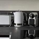 Zuhause Am Meer Mit Sonnenbalkon In Strand- Und Altstadtnaehe