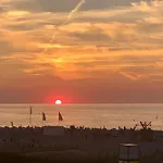 Zuhause Am Meer Mit Sonnenbalkon In Strand- Und Altstadtnaehe