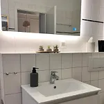 Zuhause Am Mit Sonnenbalkon In Strand- Und Altstadtnähe Apartment *