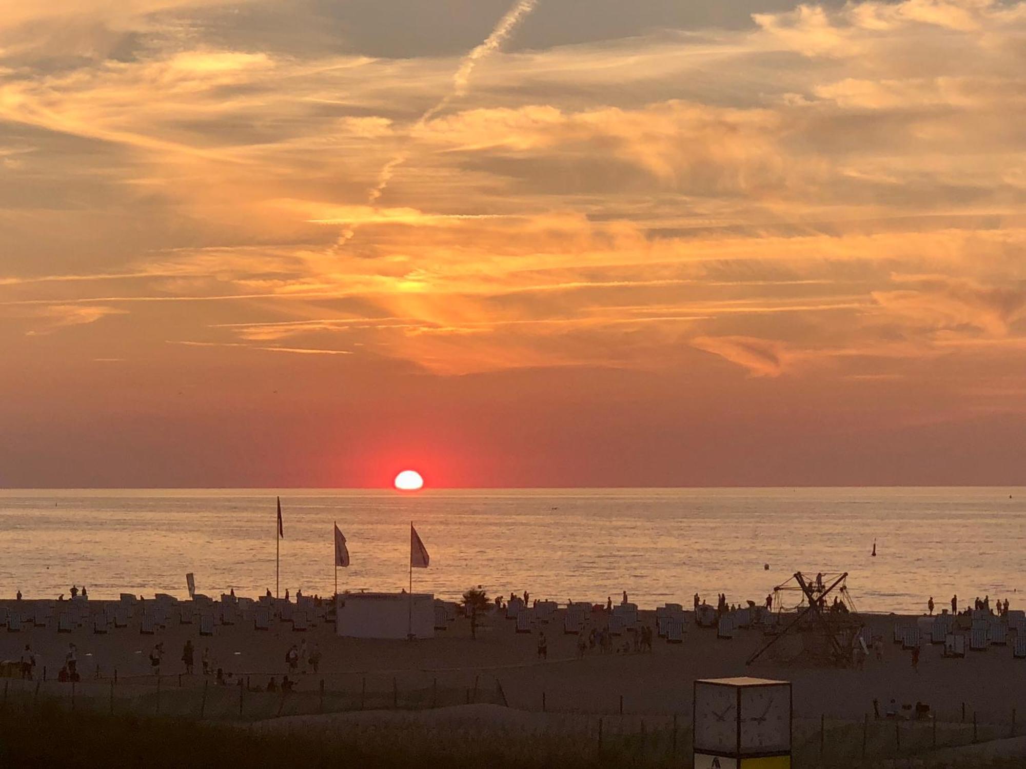 Zuhause Am Mit Sonnenbalkon In Strand- Und Altstadtnaehe Apartment